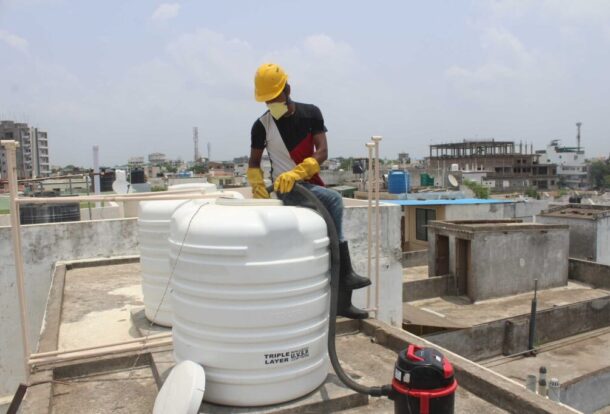 building-water-tank-cleaning-services